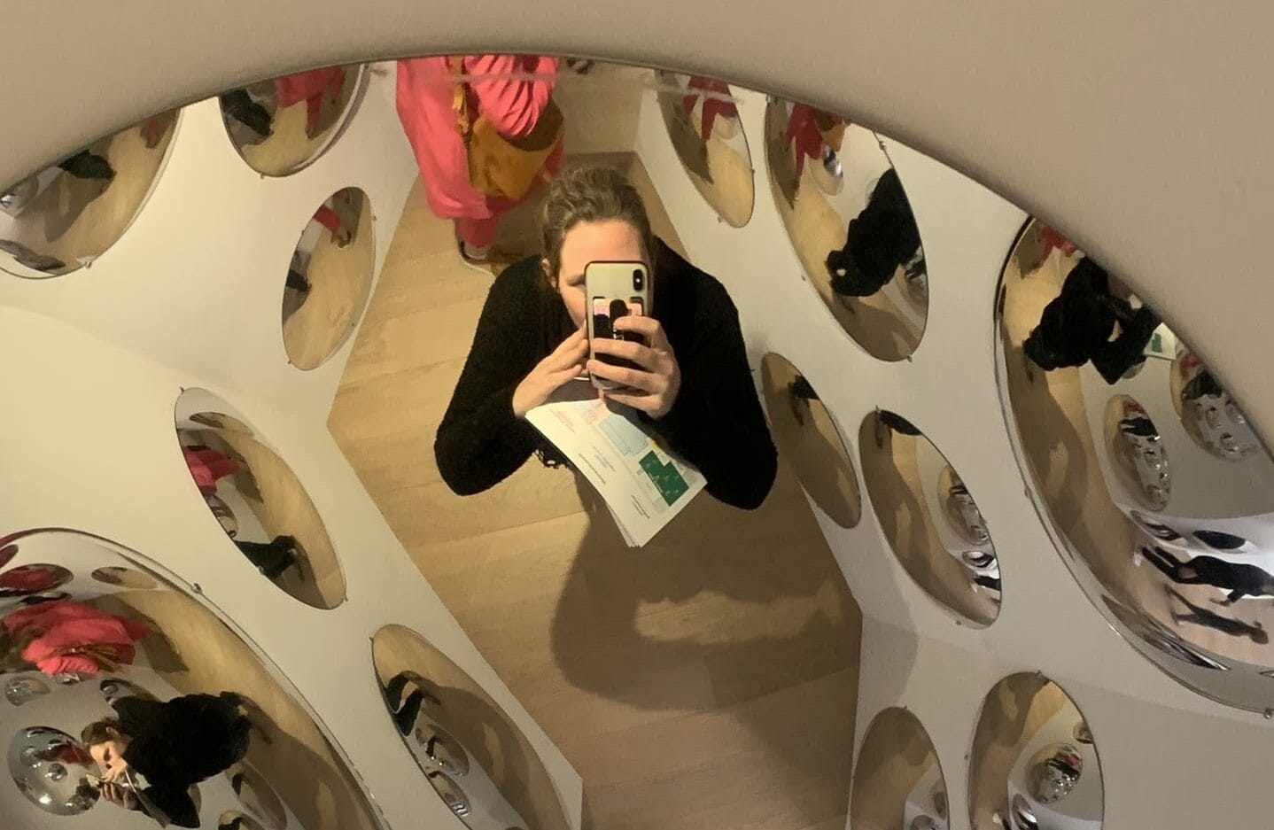 mc whatshesees spiegel 2 mc whatshesees spiegel 2 e1718954428180